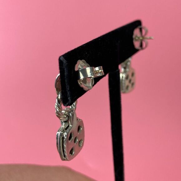 🚫SOLD🚫 DAVID YURMAN
Sterling Silver Black Renaissance Drop Earrings - Picture 9 of 10
